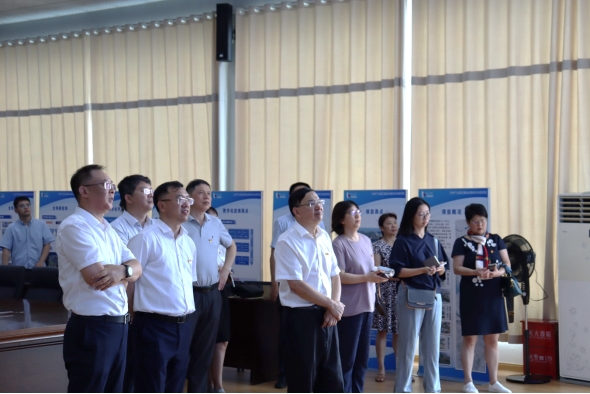 市國資委到重慶路快速路工程開展主題教育調(diào)研活動(dòng).png